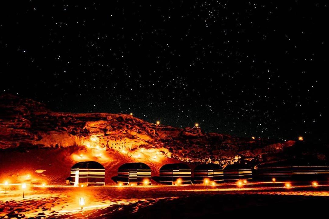 Candle Light Camp Wadi Rum Eksteriør billede
