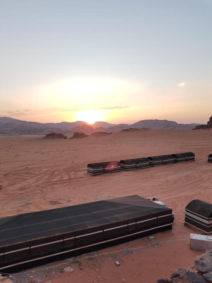 Candle Light Camp Wadi Rum Eksteriør billede