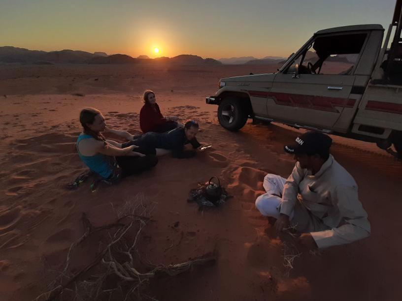 Candle Light Camp Wadi Rum Eksteriør billede